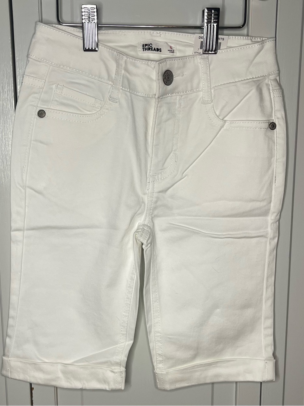 Epic Threads White Cropped Denim Bermuda Shorts